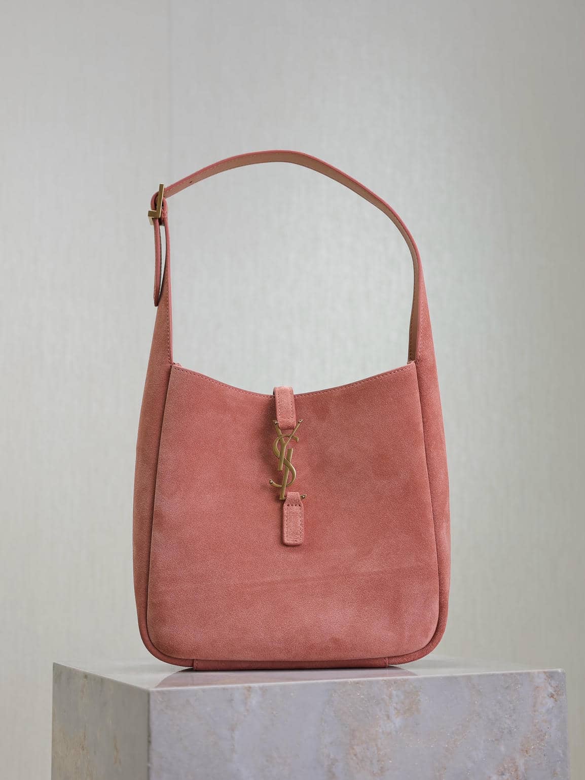 Handbag 2-38